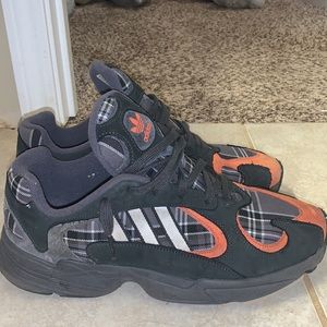 Adidas Response CL